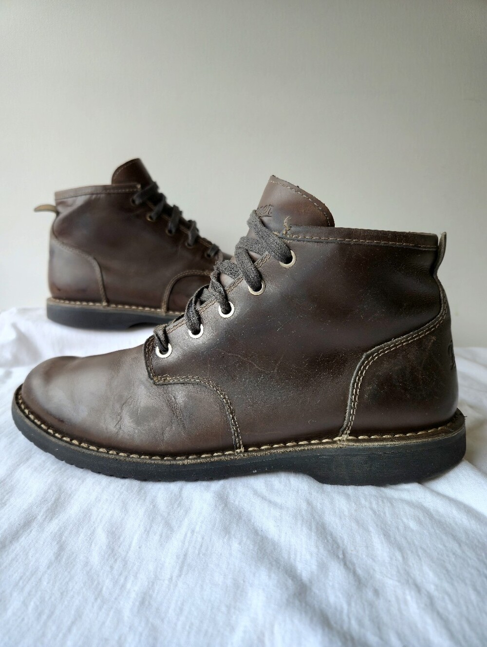 Danner Wolf Creek Chukka Men's Waterproof Leather Boots Brown Size 8.5 D